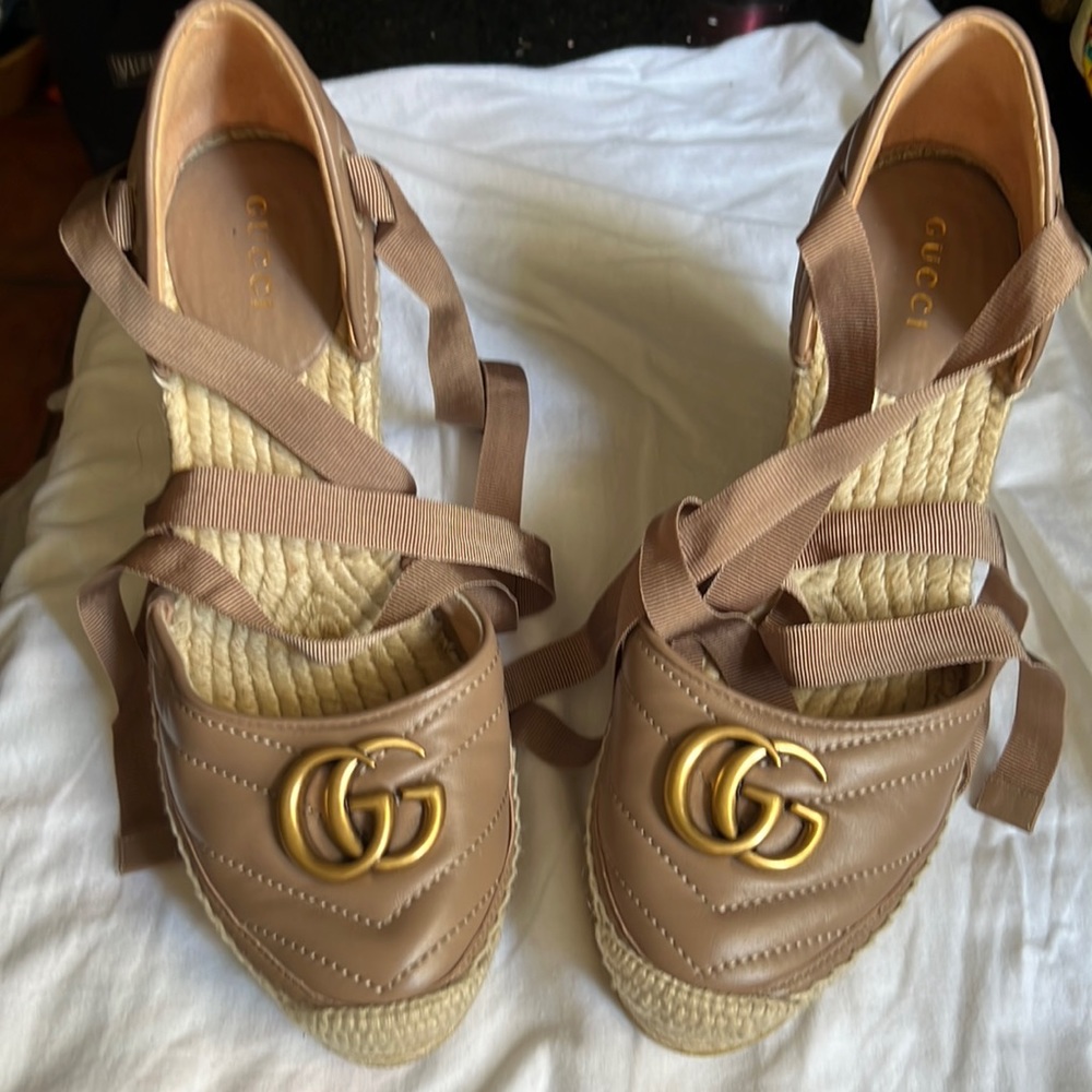 Gucci platform leather